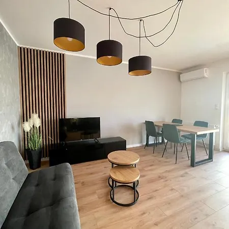 Apartament Miejska Przystan Leszno (Greater Poland)